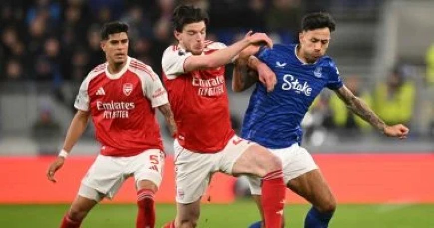 أرسنال يستعيد صدارة ترتيب الدورى الإنجليزى بفوز صعب على حساب إيفرتون